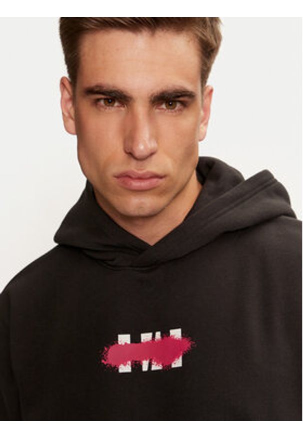 Helly Hansen Bluza Graphic 54158 Czarny Regular Fit. Kolor: czarny. Materiał: syntetyk, bawełna