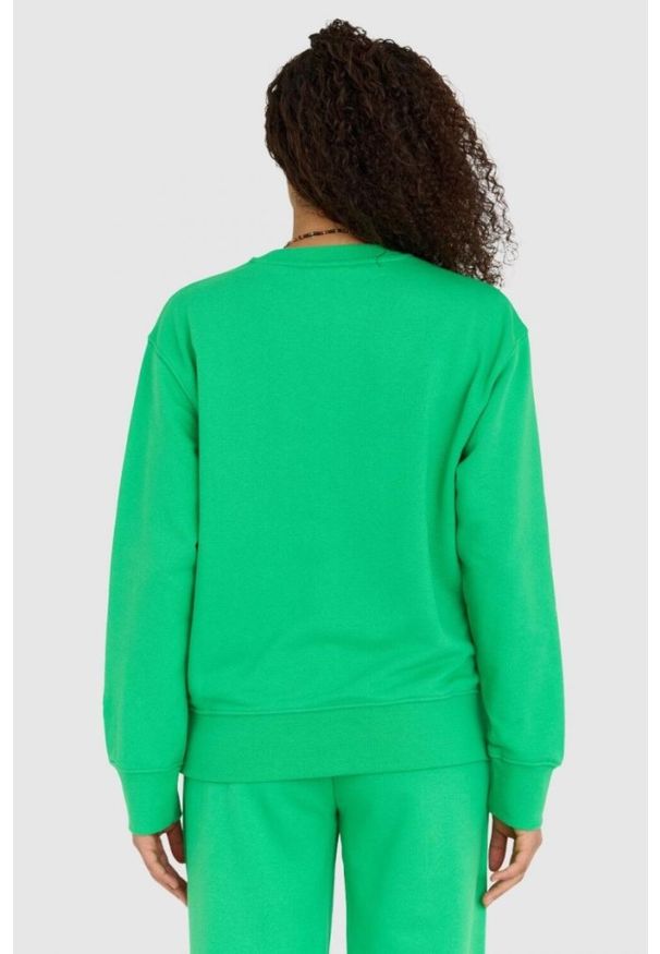 Juicy Couture - JUICY COUTURE Zielona bluza damska saoirse recycled z haftowanym logo, Rozmiar S. Kolor: zielony. Wzór: haft