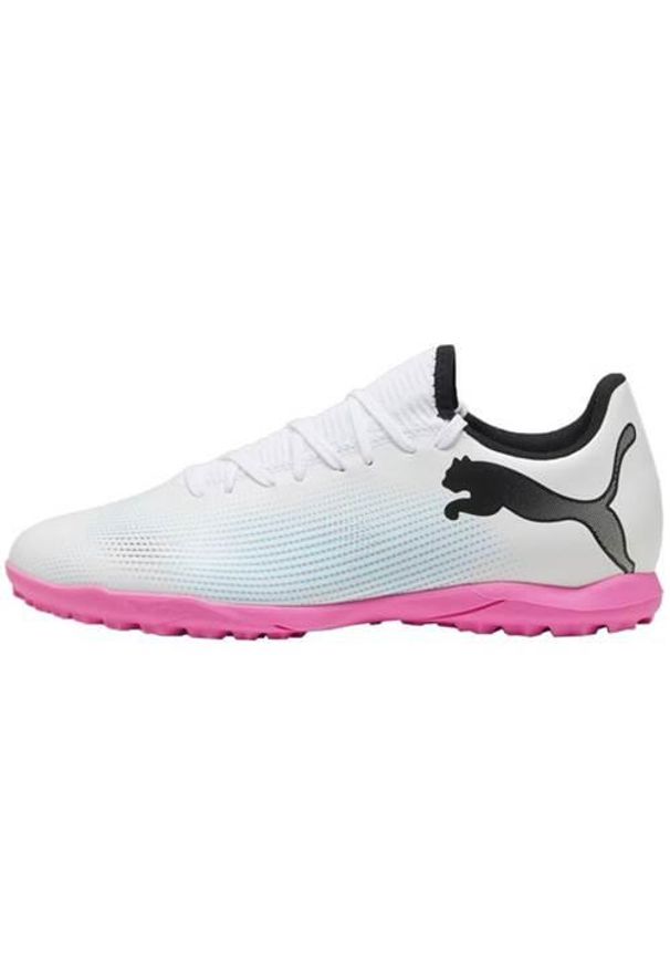 Buty piłkarskie męskie Puma Future 7 Play Tt. Kolor: różowy, czarny, wielokolorowy, biały. Materiał: syntetyk, materiał. Szerokość cholewki: normalna. Sport: piłka nożna