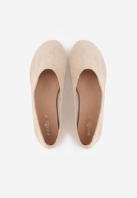 Born2be - Beżowe Casualowe Balerinki z Imitacji Zamszu Zambra. Okazja: na co dzień. Kolor: beżowy. Materiał: zamsz. Wzór: kolorowy. Sezon: lato. Styl: casual #4