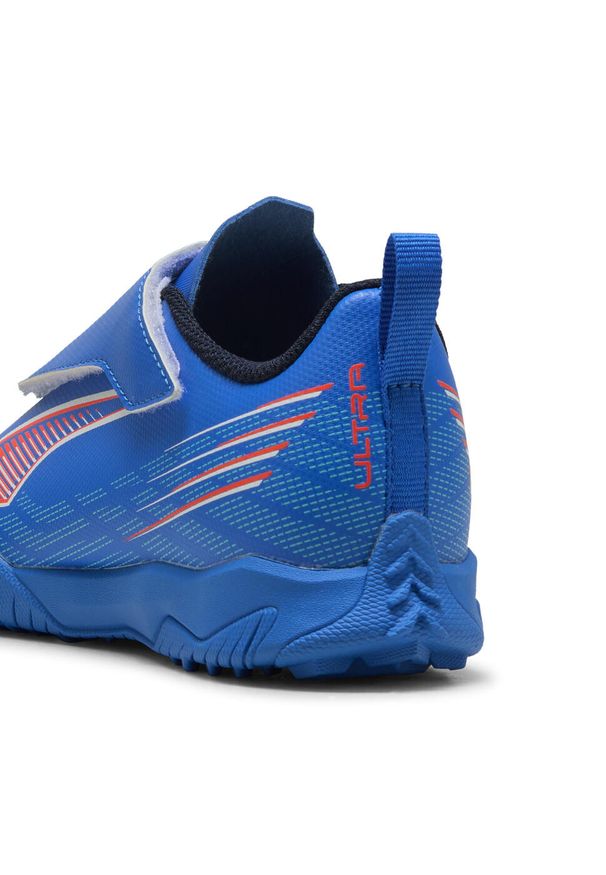 Puma - Dziecięce buty piłkarskie ULTRA 6 PLAY TT PUMA Ultra Blue White Glowing Red. Zapięcie: sznurówki. Kolor: czerwony, niebieski, wielokolorowy, biały. Sport: piłka nożna
