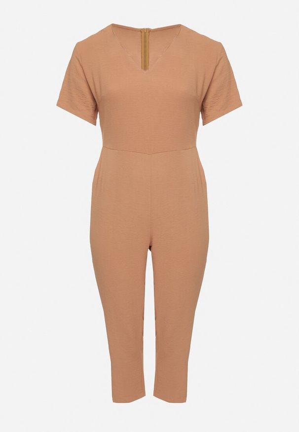 Born2be - Brązowy Kombinezon Panomeda. Kolekcja: plus size. Kolor: brązowy. Materiał: tkanina. Długość rękawa: krótki rękaw. Długość: krótkie. Wzór: gładki, jednolity, kolorowy. Styl: klasyczny