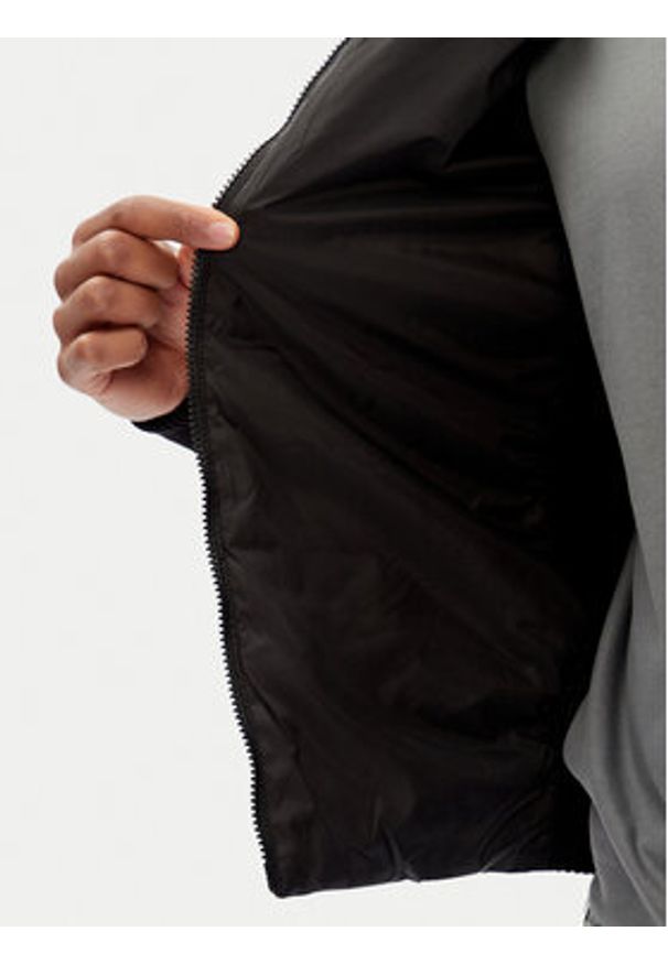 Pepe Jeans Kurtka przejściowa Lambert PM702498 Czarny Regular Fit. Kolor: czarny. Materiał: syntetyk, bawełna