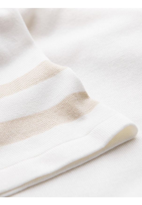 Ombre Clothing - Męska koszulka polo z miękkiej dzianiny z kontrastowymi pasami - kremowa V3 - Rozmiar: XL. Okazja: na co dzień. Typ kołnierza: polo. Kolor: kremowy. Materiał: dzianina. Długość: krótkie. Wzór: paski. Styl: casual