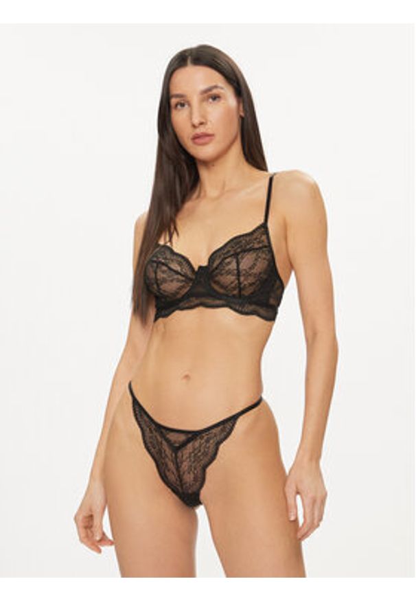 Hunkemöller Stringi Isabelle 184823 Czarny. Kolor: czarny. Materiał: syntetyk