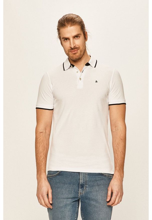 Jack & Jones - Polo. Okazja: na co dzień. Typ kołnierza: polo. Kolor: biały. Materiał: dzianina. Długość: krótkie. Styl: casual
