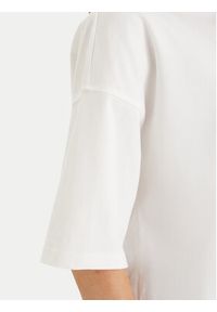 Calvin Klein Jeans T-Shirt LV047D204G Biały Oversize. Kolor: biały. Materiał: bawełna #3