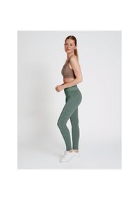 Damskie legginsy mid-rise Hummel TE Christel. Kolor: wielokolorowy, szary, zielony. Materiał: prążkowany, materiał, dzianina. Wzór: jodełka