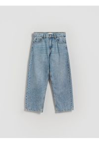 Reserved - Jeansy straight - niebieski. Kolor: niebieski