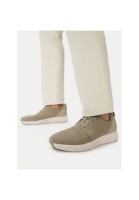 Sneakersy Clarks. Kolor: brązowy #1