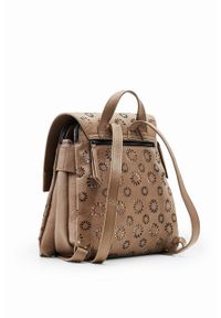 Desigual plecak damski kolor brązowy mały wzorzysty. Kolor: brązowy #3