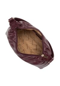 Wittchen - Damska torebka na ramię pikowana trapezowa śliwkowa. Wzór: haft. Dodatki: z haftem. Materiał: skórzane. Rozmiar: małe. Styl: elegancki. Rodzaj torebki: na ramię #5