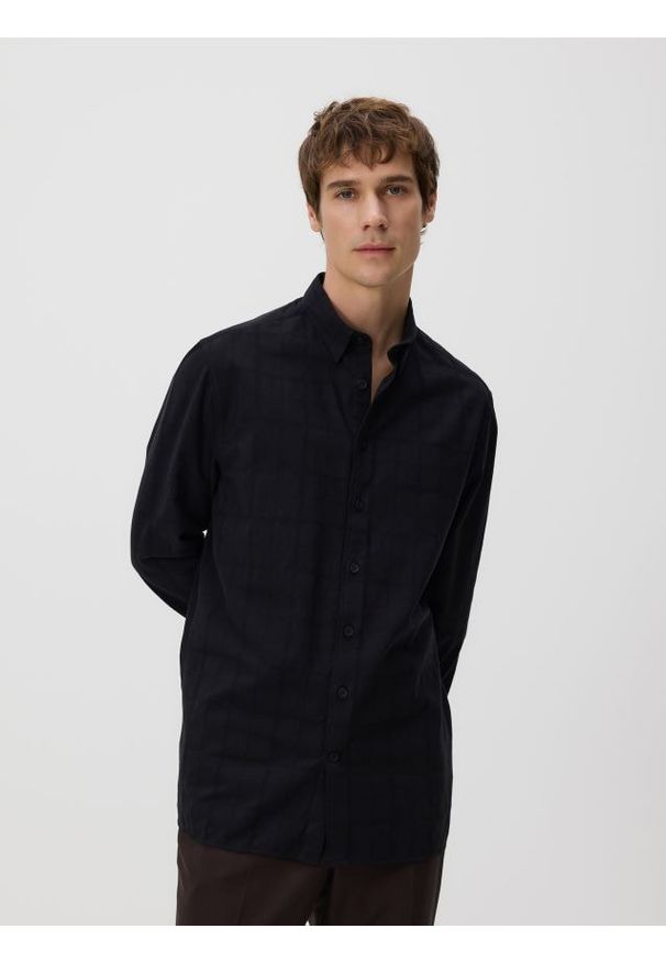 Reserved - Koszula regular z bawełny egipskiej - czarny. Kolor: czarny. Materiał: bawełna