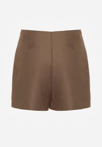 Born2be - Beżowe Spódnico-Szorty Krótkie z Rozcięciem na Boku Irindel. Okazja: na co dzień. Stan: podwyższony. Kolor: beżowy. Materiał: wiskoza. Długość: krótkie. Styl: klasyczny, casual, elegancki #4