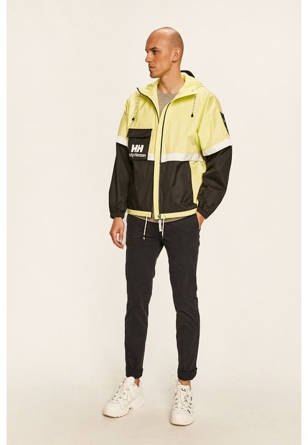 Helly Hansen - Kurtka przeciwdeszczowa. Kolor: zielony. Materiał: materiał