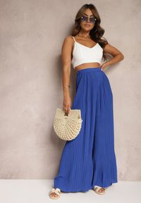 Renee - Granatowe Szerokie Spodnie z Plisami High Waist Mirealli. Stan: podwyższony. Kolor: niebieski