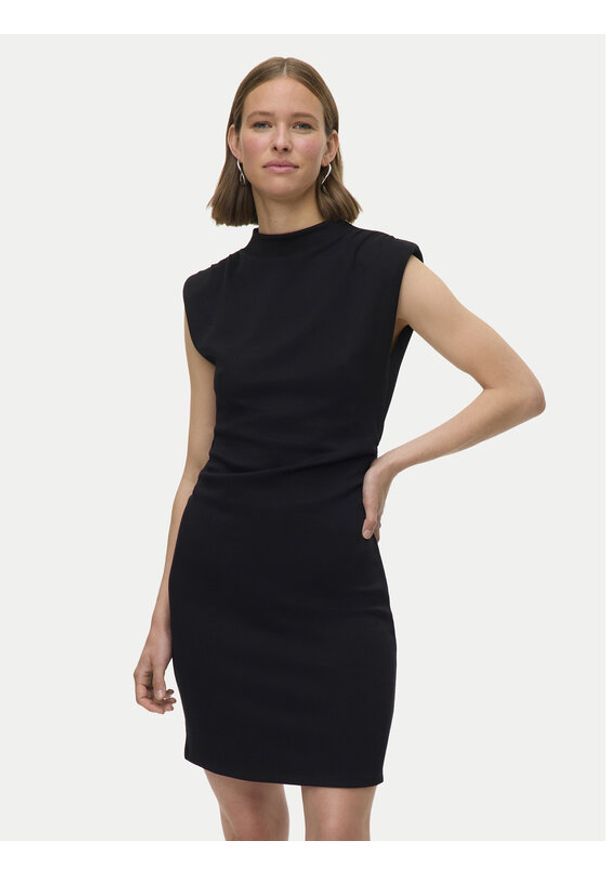 Vero Moda Sukienka codzienna Nelli 10335685 Czarny Slim Fit. Okazja: na co dzień. Kolor: czarny. Materiał: syntetyk. Typ sukienki: proste. Styl: casual
