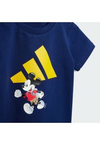 Adidas - Zestaw adidas x Disney Mickey Mouse Tee Kids. Kolor: żółty, niebieski, wielokolorowy. Wzór: motyw z bajki