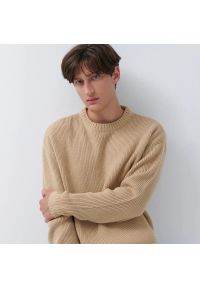 House - Sweter o luźnym kroju Basic - Beżowy. Kolor: beżowy #1