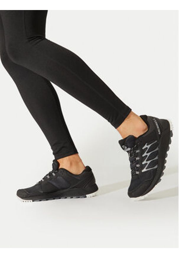Merrell Buty do biegania Wildwood J135301 Czarny. Kolor: czarny. Materiał: materiał