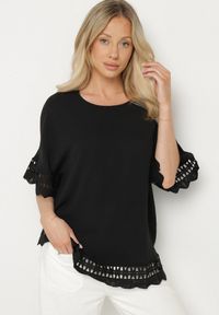 Born2be - Czarna Bluzka z Ażurowymi Wstawkami Vozenia. Okazja: na co dzień. Kolor: czarny. Materiał: jeans. Wzór: ażurowy. Styl: klasyczny, elegancki, casual #5