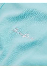 Ombre Clothing - Polo koszulka z bawełnianej dzianiny pique – błękitna V2 - Rozmiar: S. Okazja: na co dzień. Typ kołnierza: polo. Kolor: niebieski. Materiał: bawełna, dzianina. Długość rękawa: krótki rękaw. Długość: krótkie. Wzór: haft. Styl: casual, elegancki #3