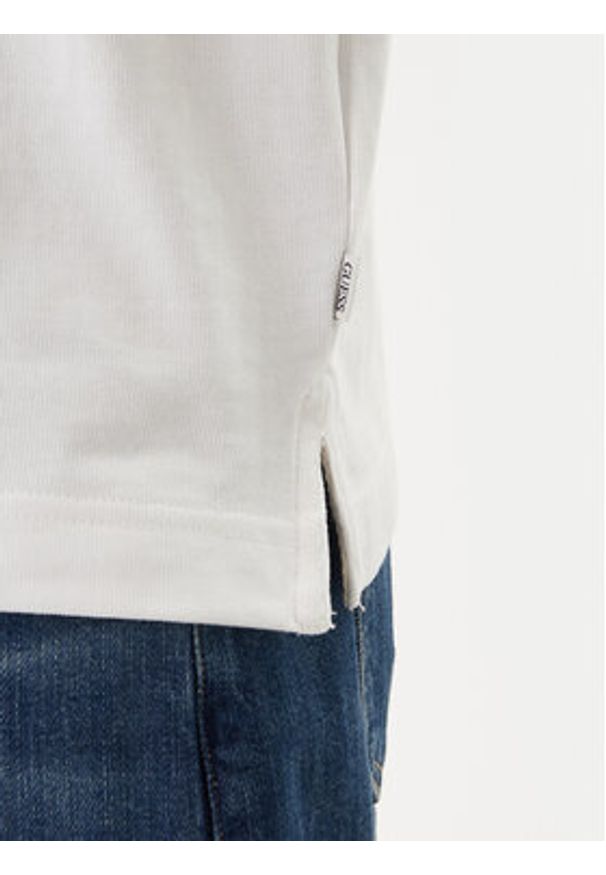 Guess Jeans Polo M6GP13 KCYM1 Biały Oversize. Typ kołnierza: polo. Kolor: biały. Materiał: bawełna