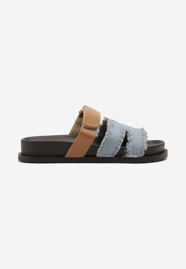 Born2be - Niebieskie Klapki z Postrzępionymi Paskami Finavessa. Okazja: na co dzień. Kolor: niebieski. Materiał: jeans. Sezon: lato. Styl: elegancki, casual