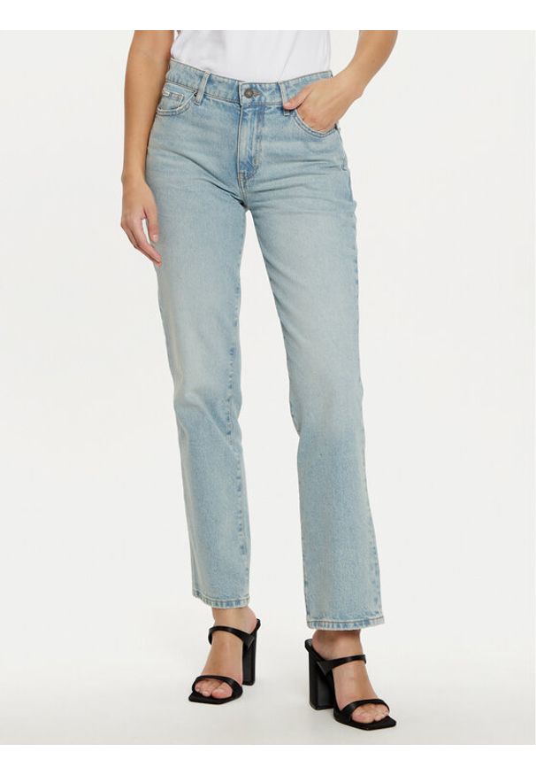 Guess Jeans Jeansy W5RA98 D5M45 Niebieski Regular Fit. Kolor: niebieski