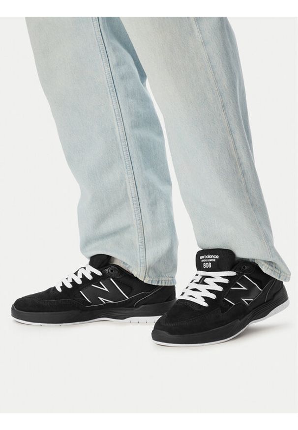 New Balance Sneakersy UN808LSC Czarny. Kolor: czarny. Materiał: skóra, zamsz