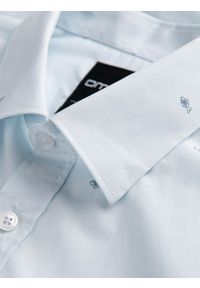 Ombre Clothing - Klasyczna męska bawełniana koszula SLIM FIT w rybki - błękitna V4 OM-SHCS-0156 - XXL. Typ kołnierza: kołnierzyk klasyczny. Kolor: niebieski. Materiał: bawełna. Długość rękawa: długi rękaw. Długość: długie. Wzór: nadruk. Styl: klasyczny #2