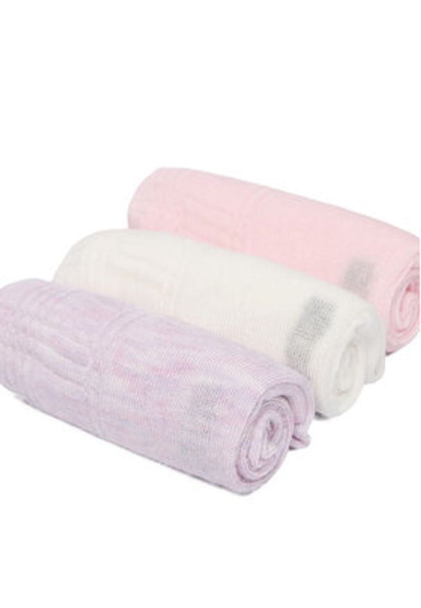 Nine West Skarpety krótkie CEO_BR_NW_25079_W_AW25 (3 PACK) Różowy. Kolor: różowy. Materiał: materiał, bawełna