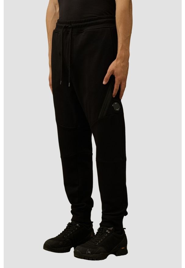 C.P. Company - C.P. COMPANY Czarne męskie spodnie dresowe Jogging Pant, Rozmiar S. Kolor: czarny. Materiał: dresówka. Sport: bieganie