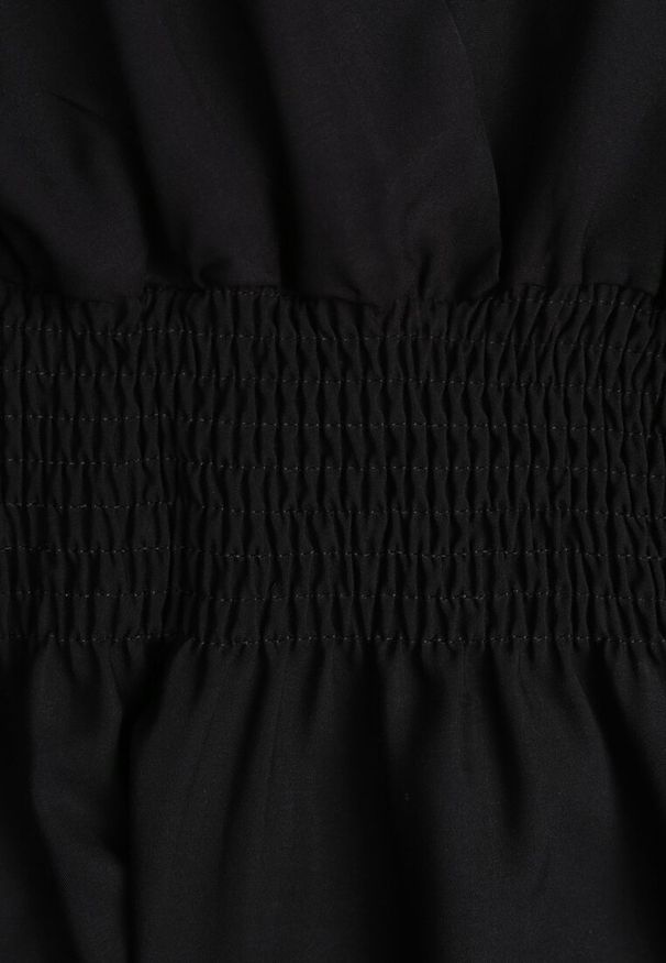 Renee - Czarna Sukienka Thesarpia. Kolor: czarny. Materiał: tkanina, wiskoza. Długość rękawa: na ramiączkach. Wzór: gładki, jednolity. Typ sukienki: kopertowe. Styl: klasyczny. Długość: maxi