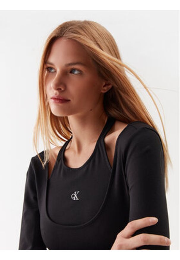 Calvin Klein Jeans Sukienka codzienna J20J221399 Czarny Regular Fit. Okazja: na co dzień. Kolor: czarny. Materiał: syntetyk, wiskoza. Typ sukienki: proste. Styl: casual