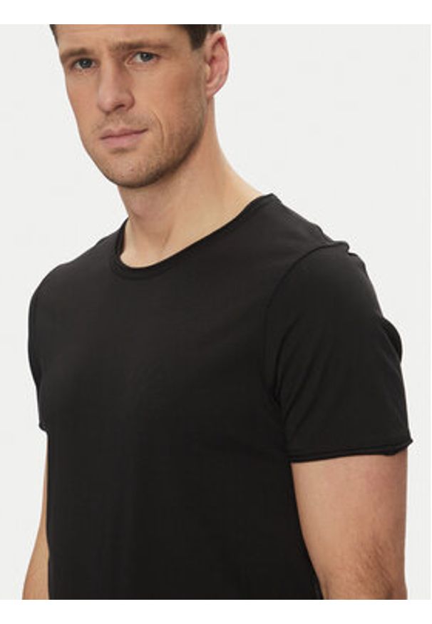 JOOP! Jeans T-Shirt 15 JJJ-12Caspian 30045667 Czarny Modern Fit. Kolor: czarny. Materiał: bawełna