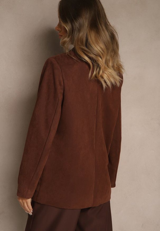 Renee - Brązowa Pudełkowa Marynarka z Usztywnioną Linią Ramion Rillie. Okazja: na co dzień. Kolor: brązowy. Materiał: jeans. Styl: casual, elegancki