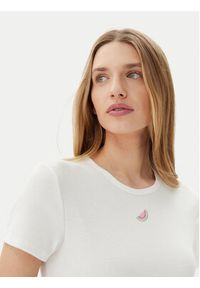 only - ONLY T-Shirt Daniella 15350554 Biały Slim Fit. Kolor: biały. Materiał: syntetyk #8