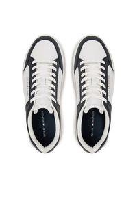 TOMMY HILFIGER - Tommy Hilfiger Sneakersy Th Court Mix Lth FM0FM05489 Kolorowy. Materiał: skóra. Wzór: kolorowy #2