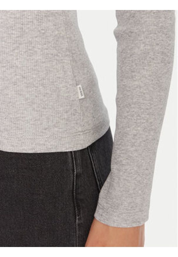 Guess Jeans Bluzka W5BP01 KA0H1 Szary Slim Fit. Kolor: szary. Materiał: bawełna