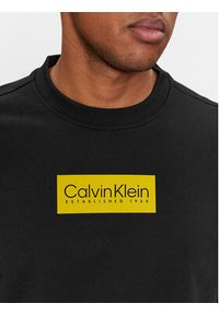 Calvin Klein Bluza Raised K10K112252 Czarny Regular Fit. Kolor: czarny. Materiał: bawełna #4