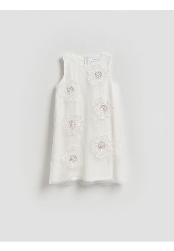 Reserved - Sukienka z aplikacją - złamana biel. Materiał: tkanina. Wzór: aplikacja