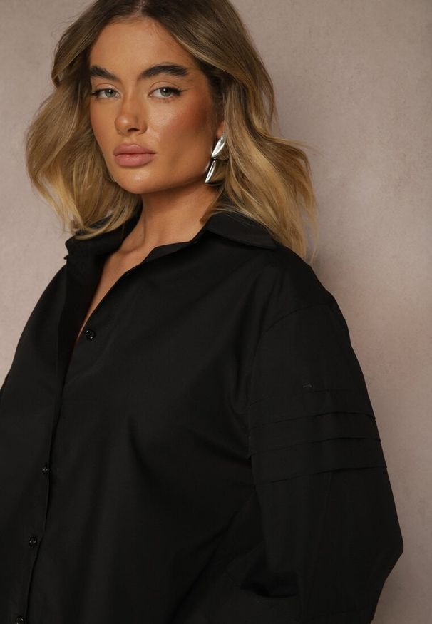 Renee - Czarna Koszula z Bawełną i Szerokimi Rękawami Edioniela. Okazja: na co dzień. Kolor: czarny. Materiał: bawełna. Sezon: wiosna. Styl: elegancki, casual