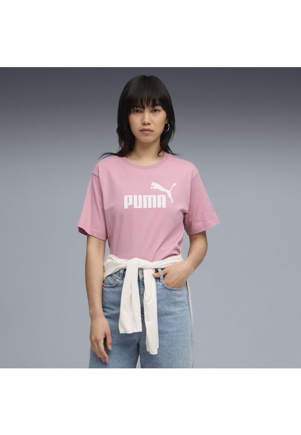 Puma - Damska luźna koszulka Essentials z logo No.1 PUMA Poised Pink. Kolor: różowy. Materiał: guma. Wzór: nadruk. Sport: fitness