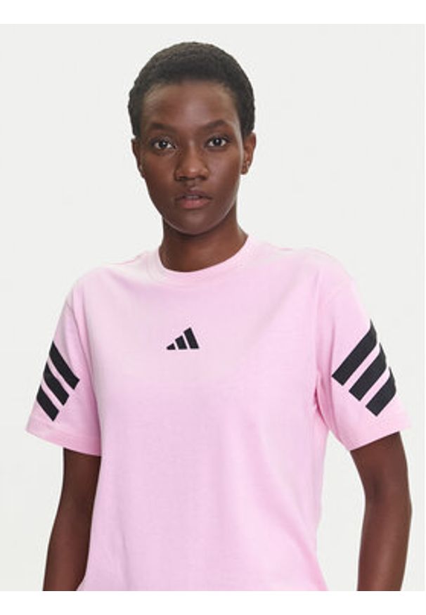 Adidas - adidas T-Shirt Future Icons 3-Stripes JE0240 Różowy Regular Fit. Kolor: różowy. Materiał: bawełna
