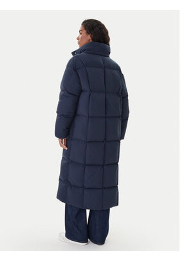 Tommy Jeans Kurtka puchowa Alaska DW0DW21977 Granatowy Regular Fit. Kolor: niebieski. Materiał: syntetyk