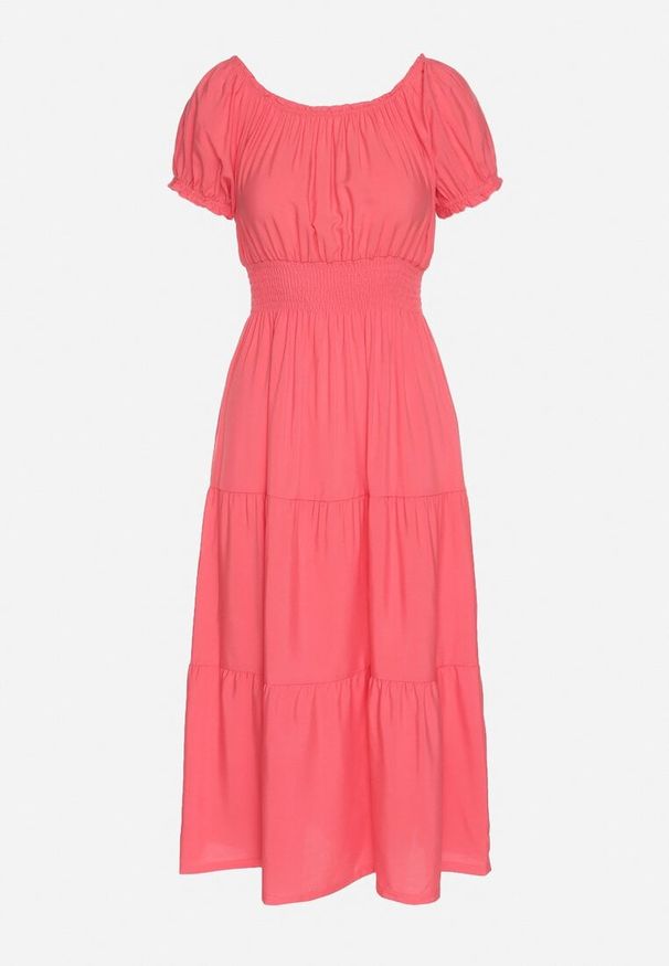 Born2be - Różowa Sukienka o Rozkloszowanym Kroju z Dekoltem Typu Łódka Miranea. Okazja: na co dzień. Kolor: różowy. Materiał: jeans. Typ sukienki: rozkloszowane, proste. Styl: klasyczny, casual