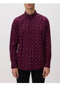 Reserved - Koszula slim fit w świąteczny wzór - bordowy. Kolor: czerwony. Materiał: tkanina, bawełna. Styl: wizytowy #1
