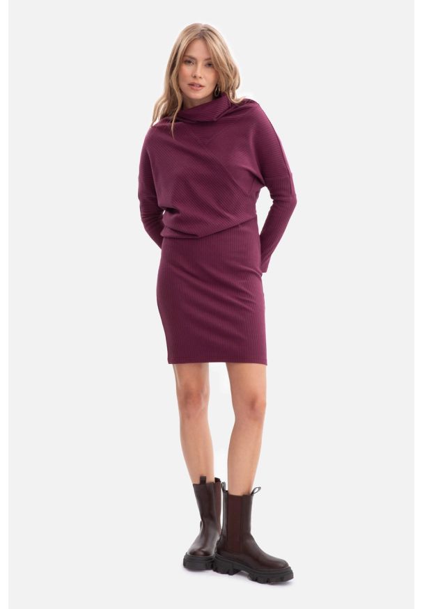 BeWear - Bawełniana ołówkowa sukienka z dzianiny zbluzowana fiolet. Okazja: na co dzień. Kolor: czarny. Materiał: dzianina, bawełna. Typ sukienki: ołówkowe. Styl: casual