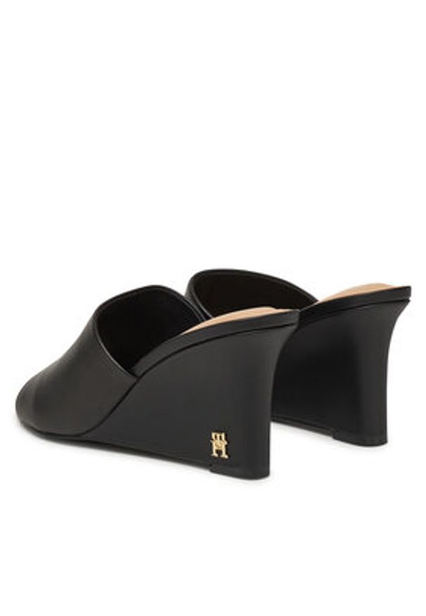 TOMMY HILFIGER - Tommy Hilfiger Klapki Leather Wedge Mule FW0FW08418 Czarny. Kolor: czarny. Materiał: skóra